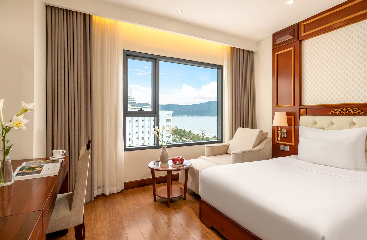 Deluxe Twin Partial Ocean View