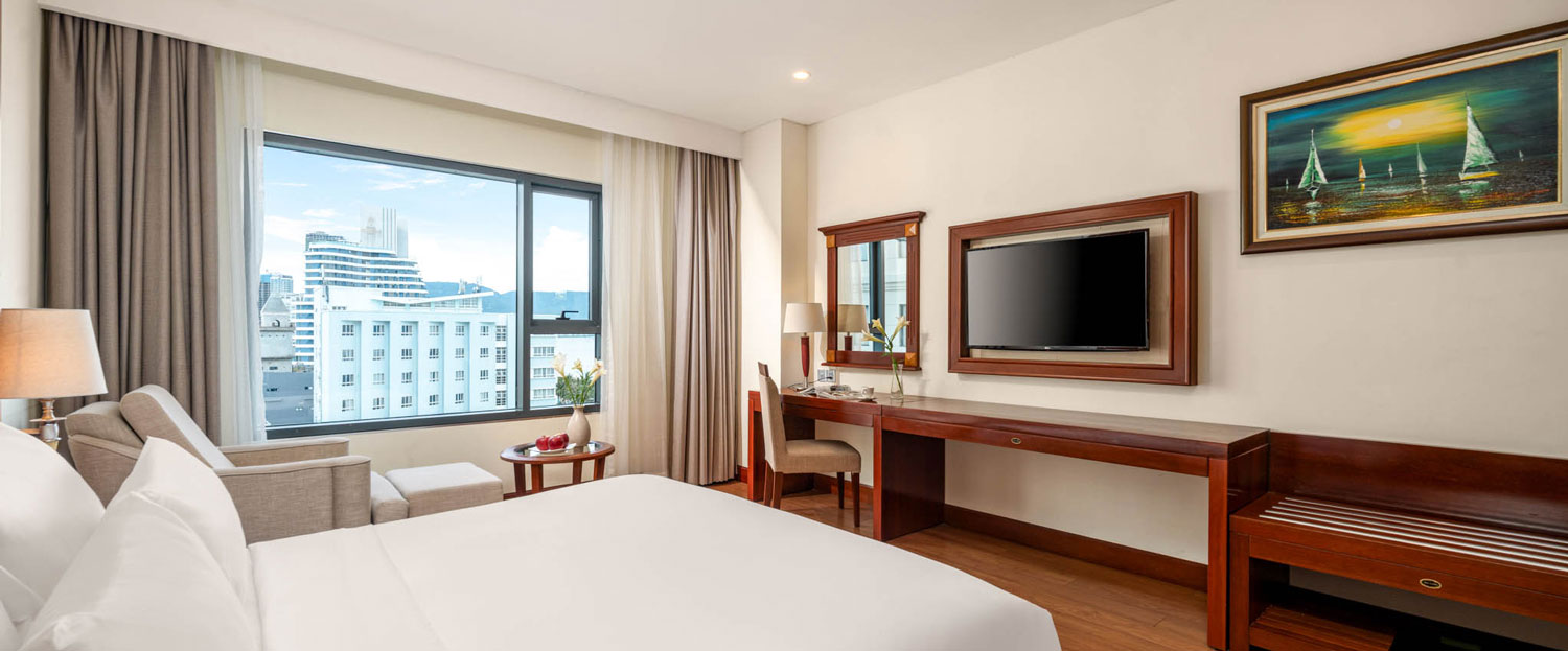 Deluxe Double Partial Ocean View